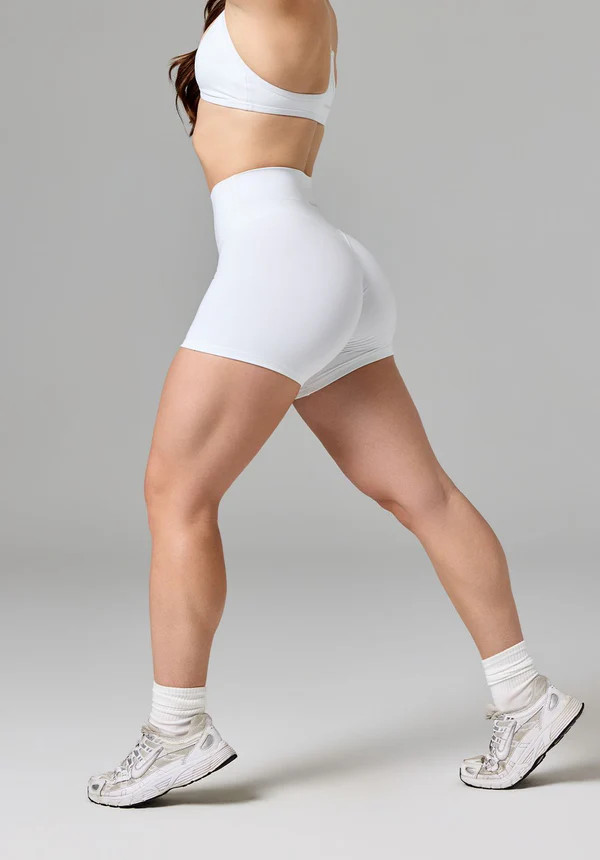 Reluna\u2122 TrueCover\u2122 High-Rise Sculptseam\u00ae Short 5\u201d White | Paragon Fitwear