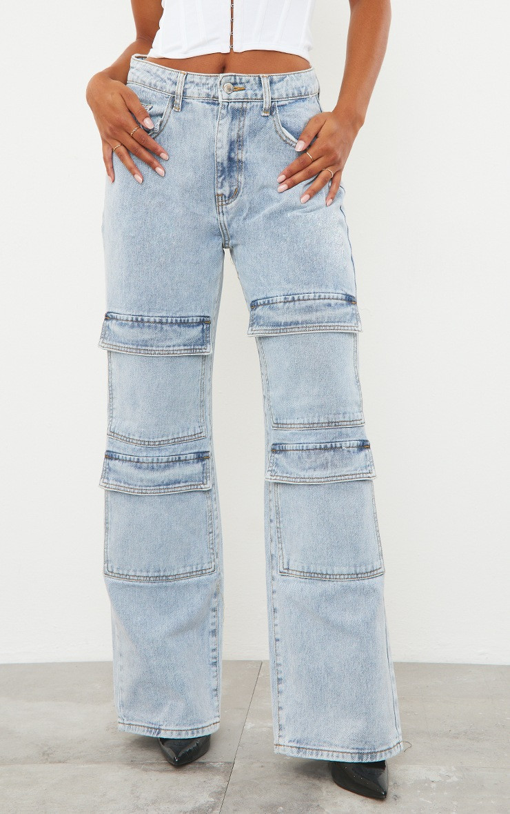 Light Blue Wash Cargo Front Pocket Baggy Boyfriend Jeans | PrettyLittleThing UK