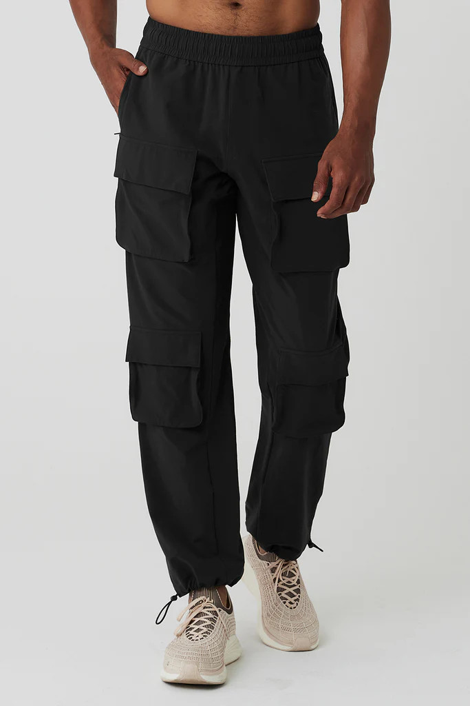 Cargo Venture Pant - Black | Alo Yoga (US)