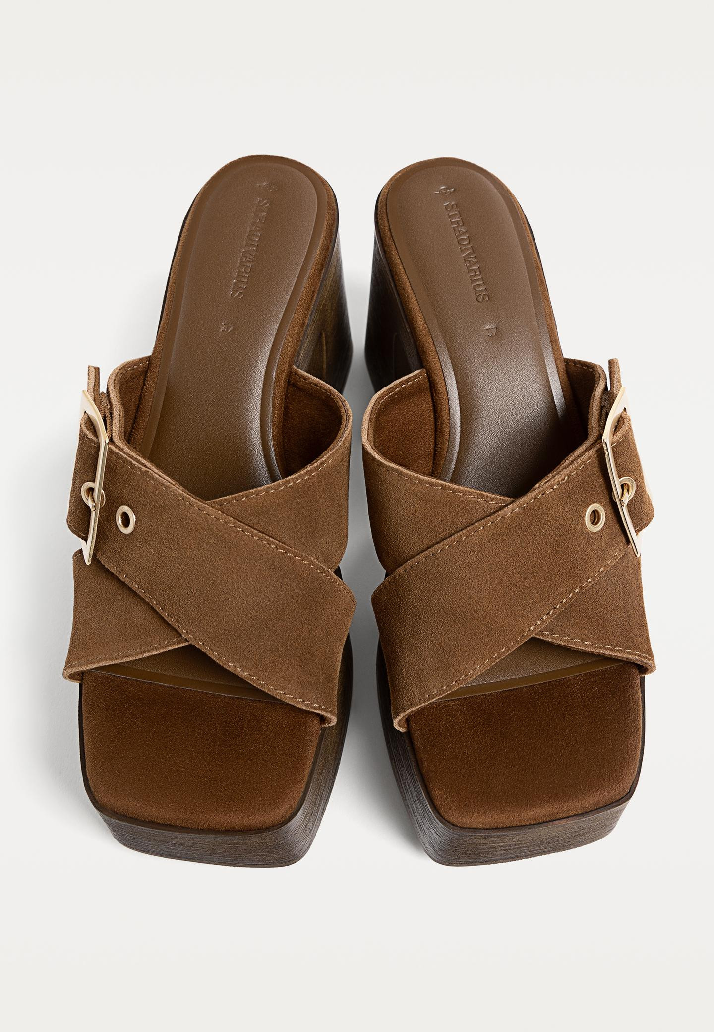 Sandales en cuir à talon et plateforme | Stradivarius (FR)