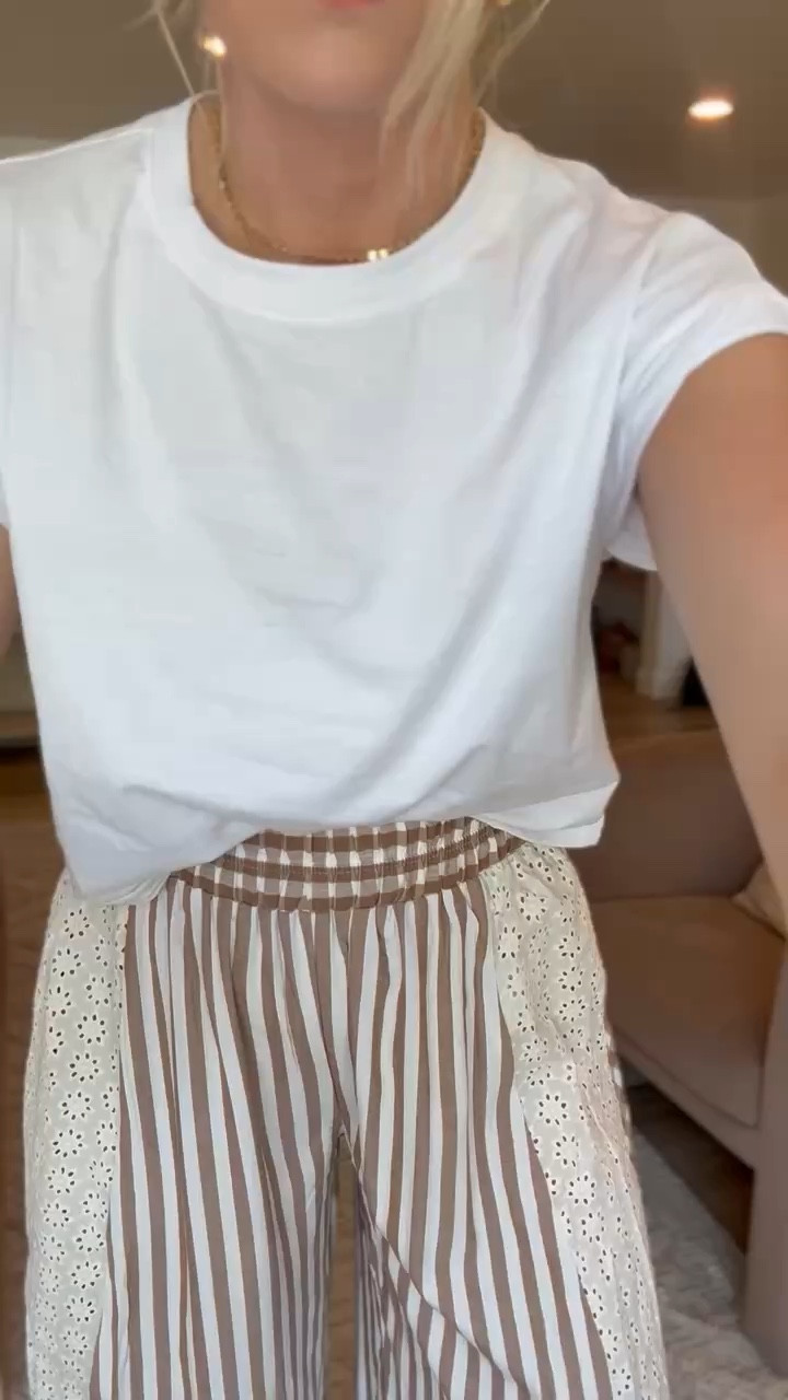 These pants are so cute and so comfortable! Wearing a size small! 

#LTKFindsUnder50 #LTKStyleTip #LTKFindsUnder100