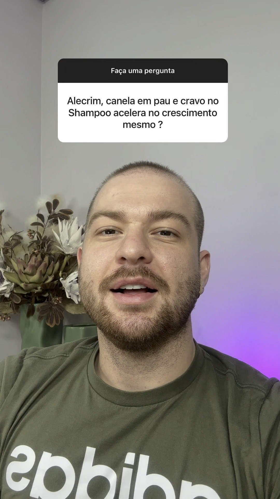 Nada faz crescer mais rapido, mas no meu tratamento de queda por exemplo ja usei 2 xampus anti queda que amei.
Anaphase que ajuda na aborção do minoxidil topico, e o darrow pra ajudar com a oleosidade.

#LTKbrasil #LTKbeauty