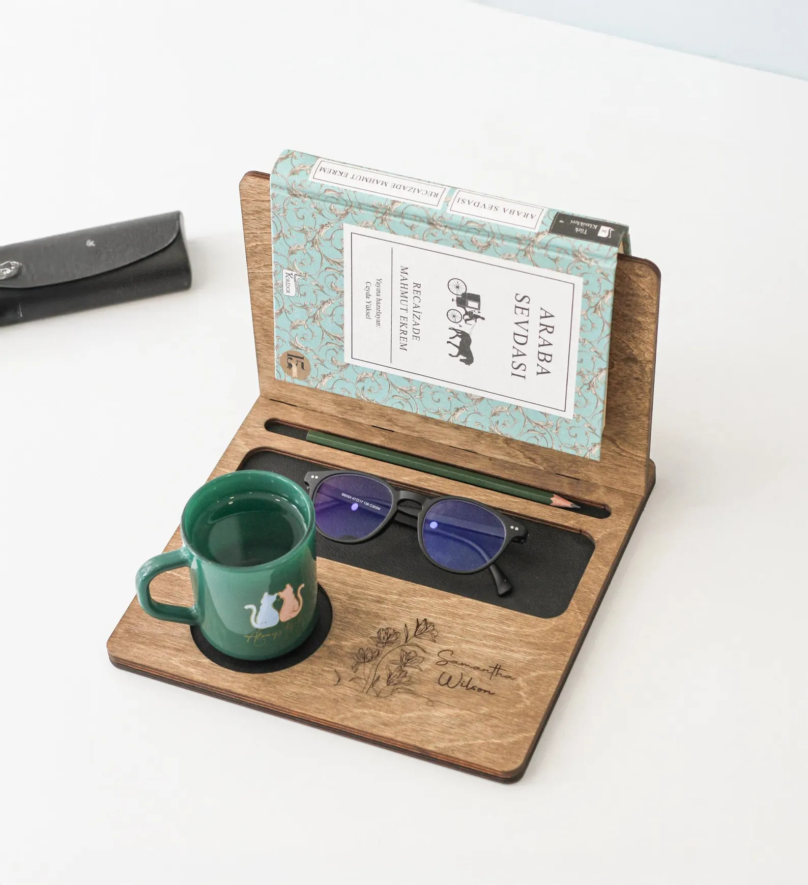 Custom Book Holder Stand, Book Nook, Perfect Gift for Readers, Nightstand Book Holder, Personaliz... | Etsy (US)