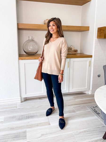 Teacher Outfit, Amazon finds
Long sleeve shirt(thin sweatshirt) in small tts
Black pants(stretchy and v comfy) in small and short length
Shoes fit tts
Madewell tote bag


#LTKSeasonal #LTKworkwear #LTKunder50