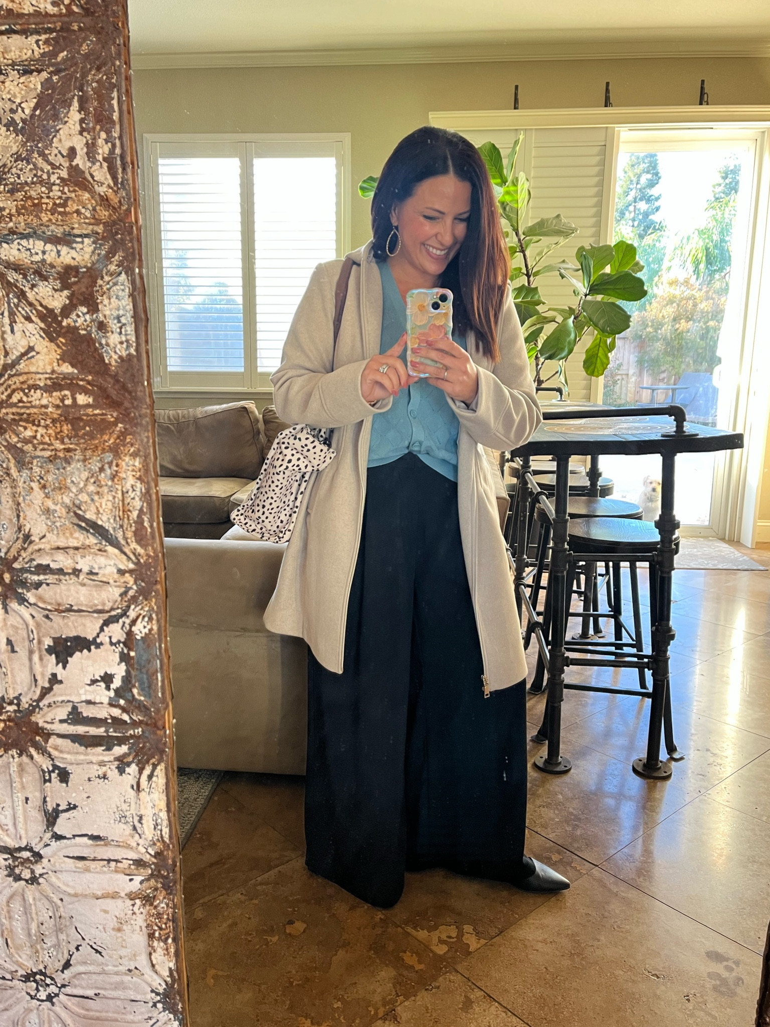 Flowy layers for the first Monday of November. My button front cardigan is sold out, I linked a similar option. I wear these wide leg, petite friendly pants almost weekly, teaching. I highly recommend, I’m wearing a small short.

Fall outfit
Winter workwear 
Teacher outfit 

#LTKFindsUnder50 #LTKWorkwear #LTKOver40