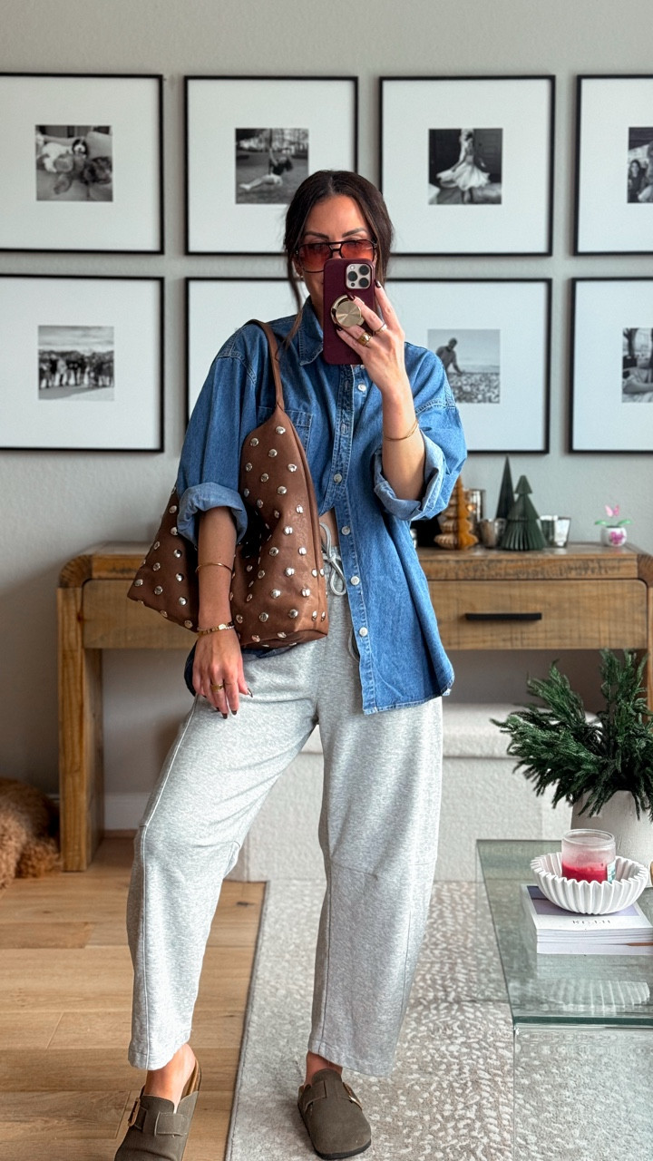 Sweatpants will never do me wrong. 
Here’s an easy fall outfit idea and it’s all from Amazon. Peep the new purse I shared in my stories…gahhhh I love herrrrrr!
Amazon Fashion for the win…again! 
Xoxo 

#amazonfashion #affordablefashion #falloutfitideas 

#LTKOver40 #LTKgrwm #LTKootd