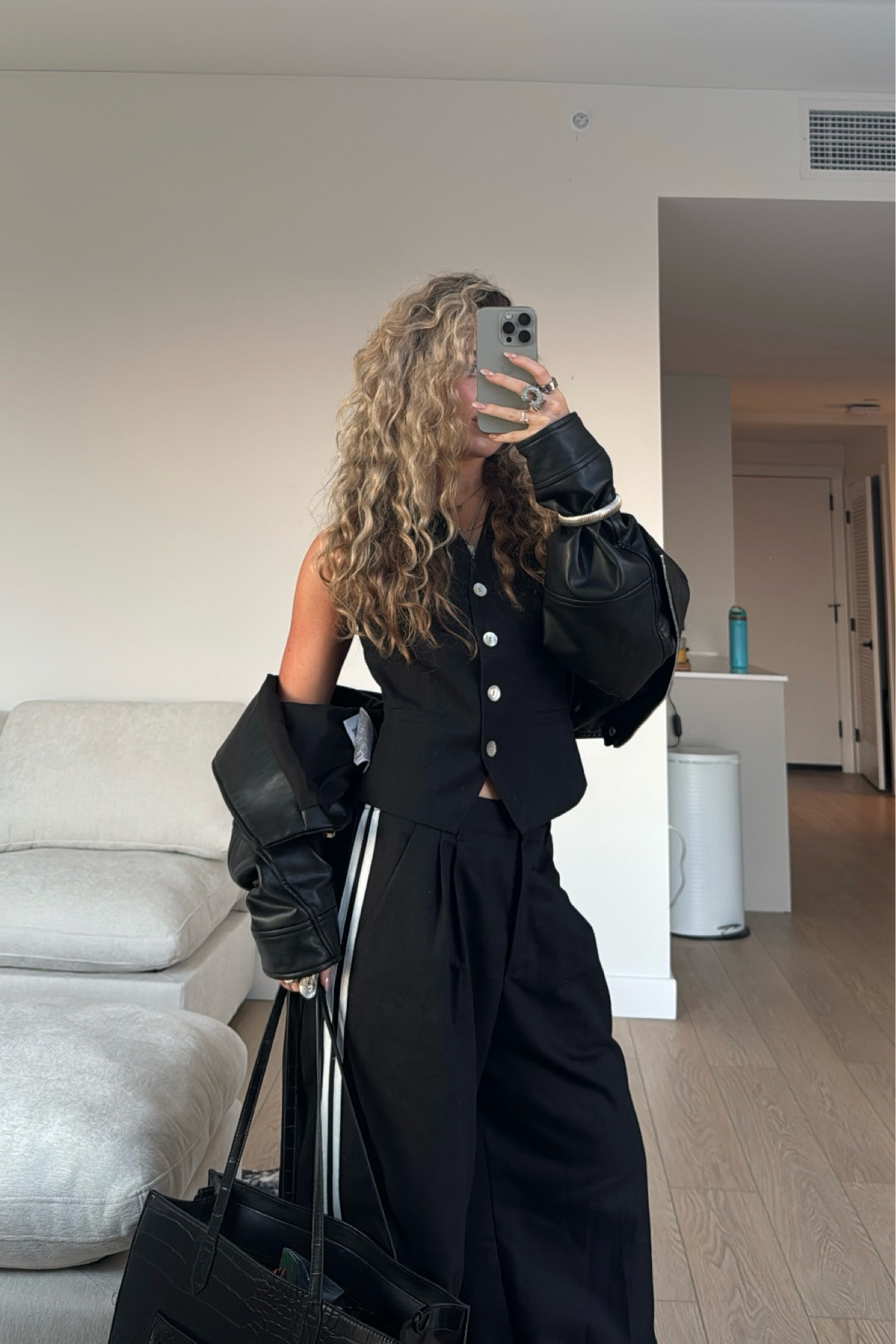 work fit 🖤