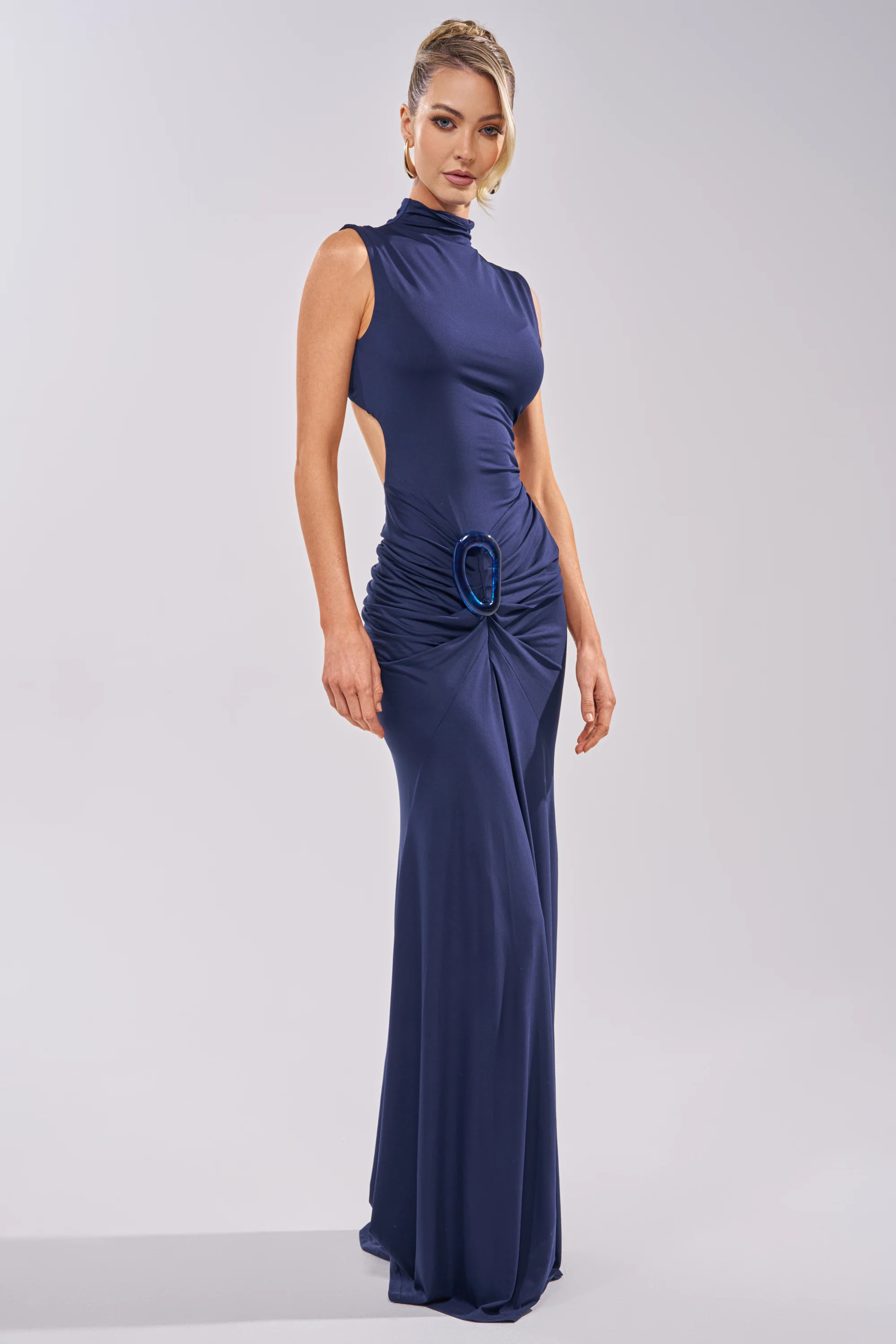 BE MY DATE BODYCON MAXI DRESS IN NAVY | AKIRA