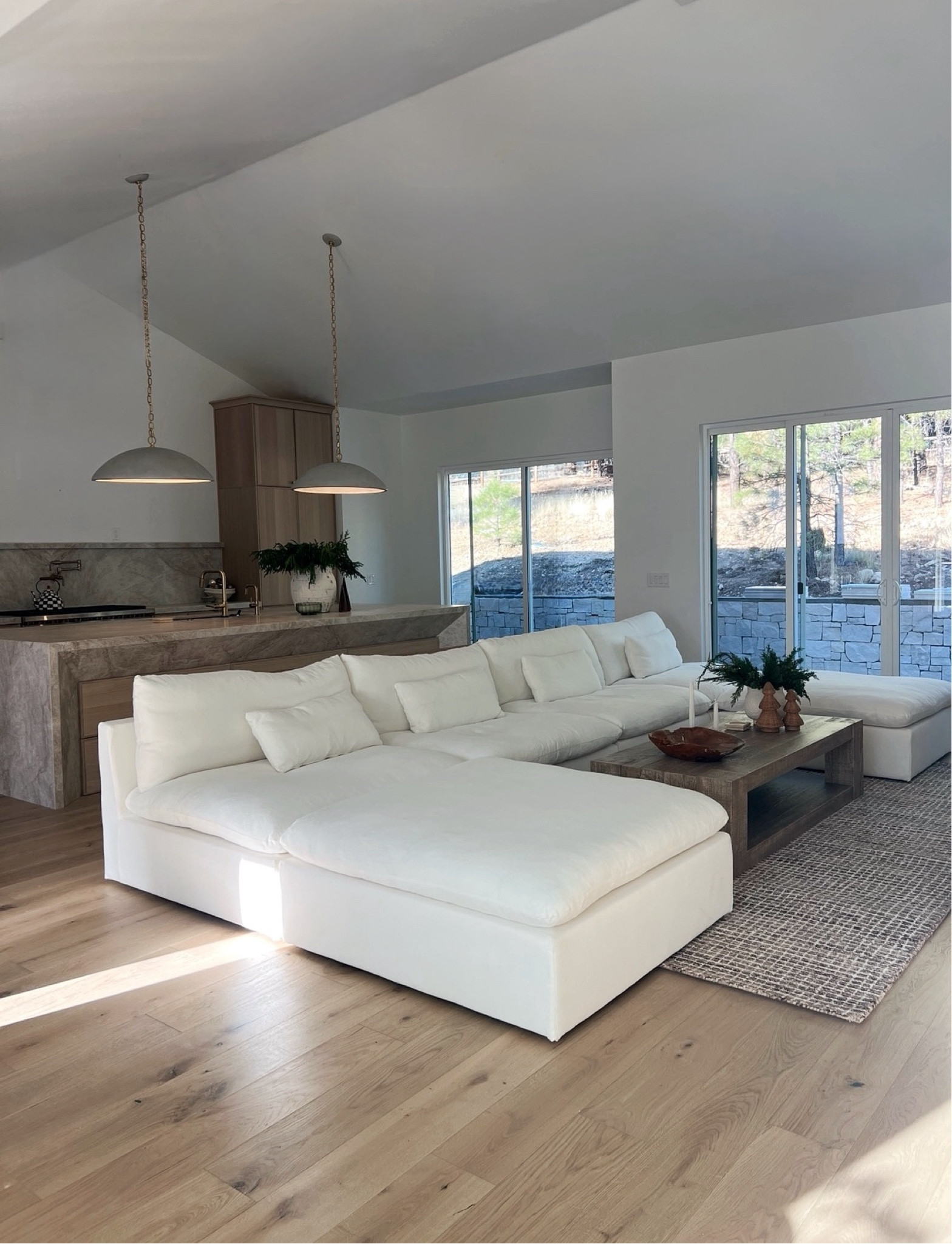 Found the prettiest area rug! ❤️

#LTKHome