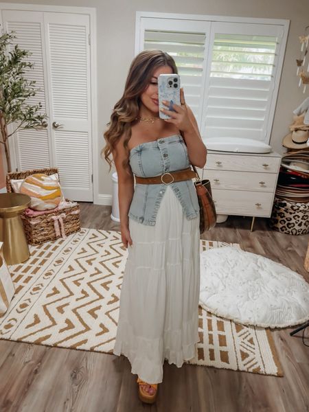 Wearing size small top (sized up from normal because breastfeeding 🤱🏽) and size xs skirt

Denim top
Denim vest
White maxi skirt
Festival outfit
Concert outfit
Vacation outfit
H&M top
American Eagle style



#LTKFestival #LTKsalealert #LTKfindsunder50