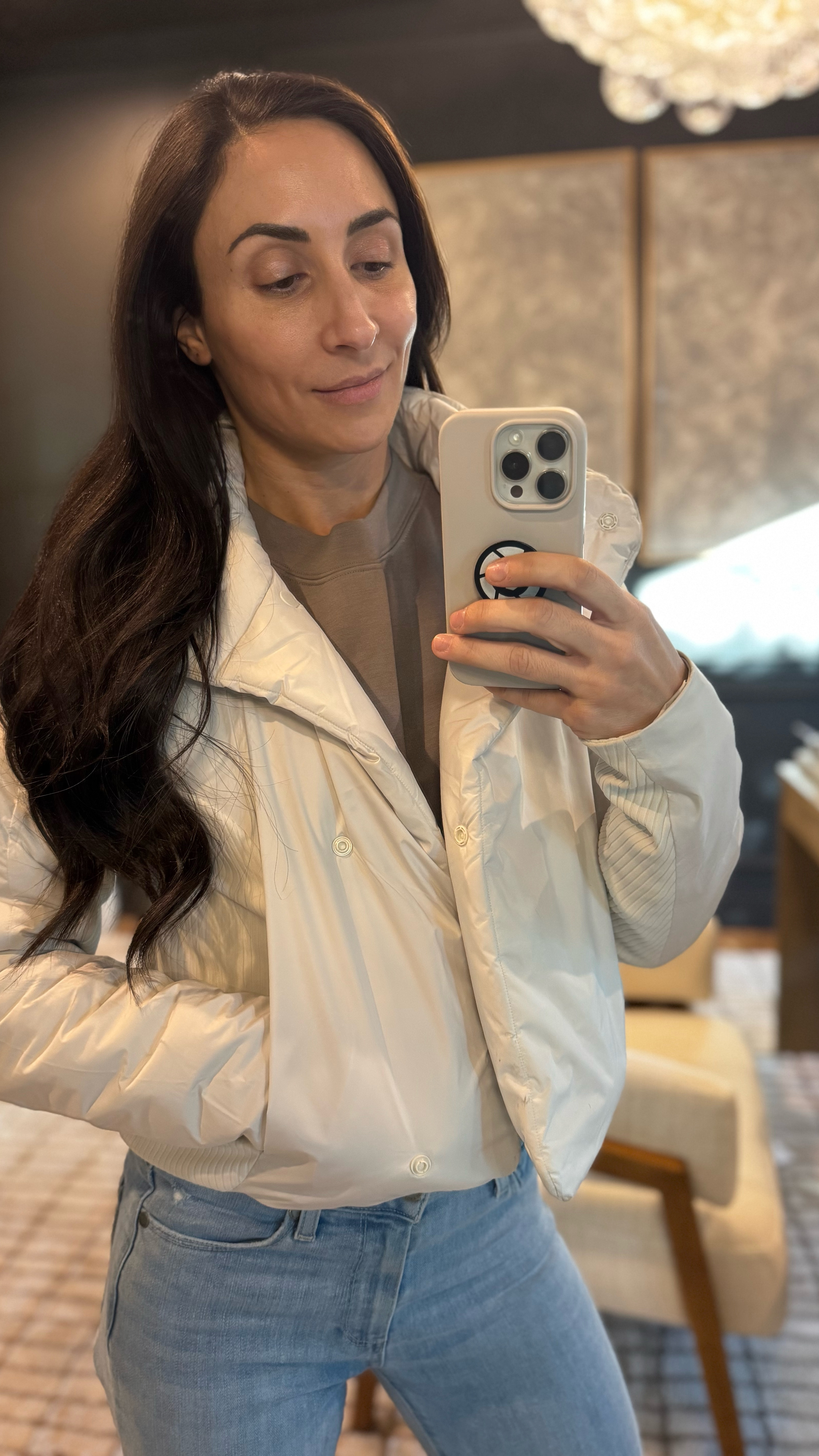 Love this casual jacket that repels water and is wind resistant. Perfect for walking around the city and running errands. Comes in four colors. Color is bone 

#LTKSeasonal #LTKStyleTip #LTKActive