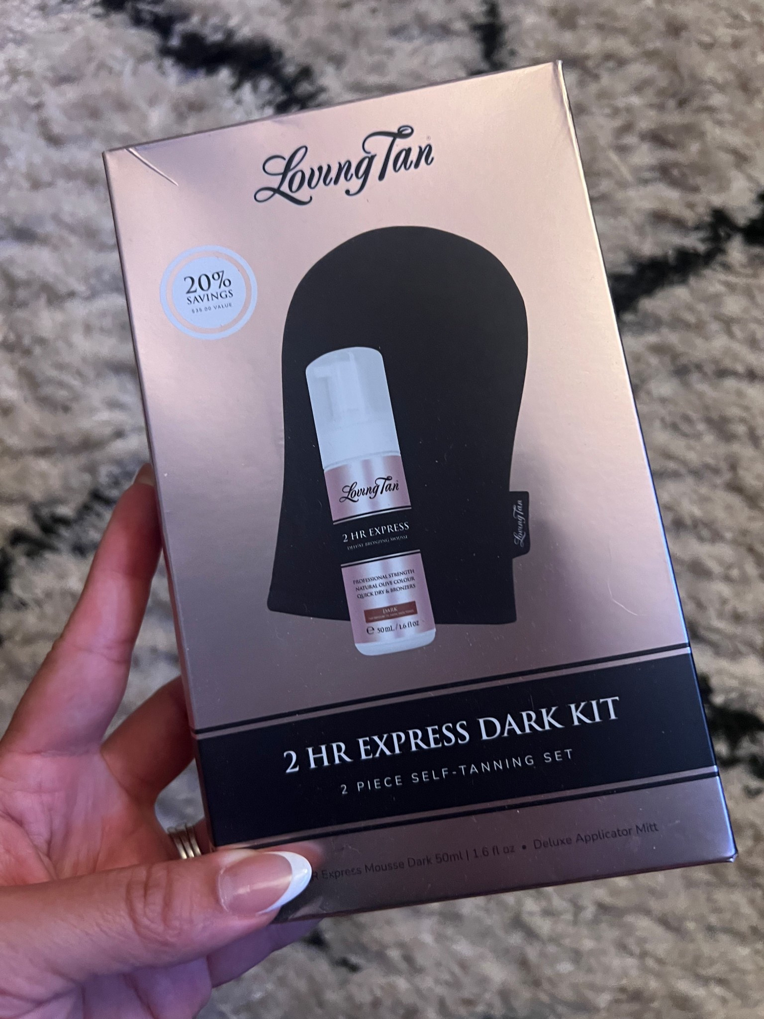 Exactly as it says, 2 hour express! Perfect for a quick tan and works great. Don’t forget to exfoliate. 

#LTKBeauty #LTKSeasonal #LTKU