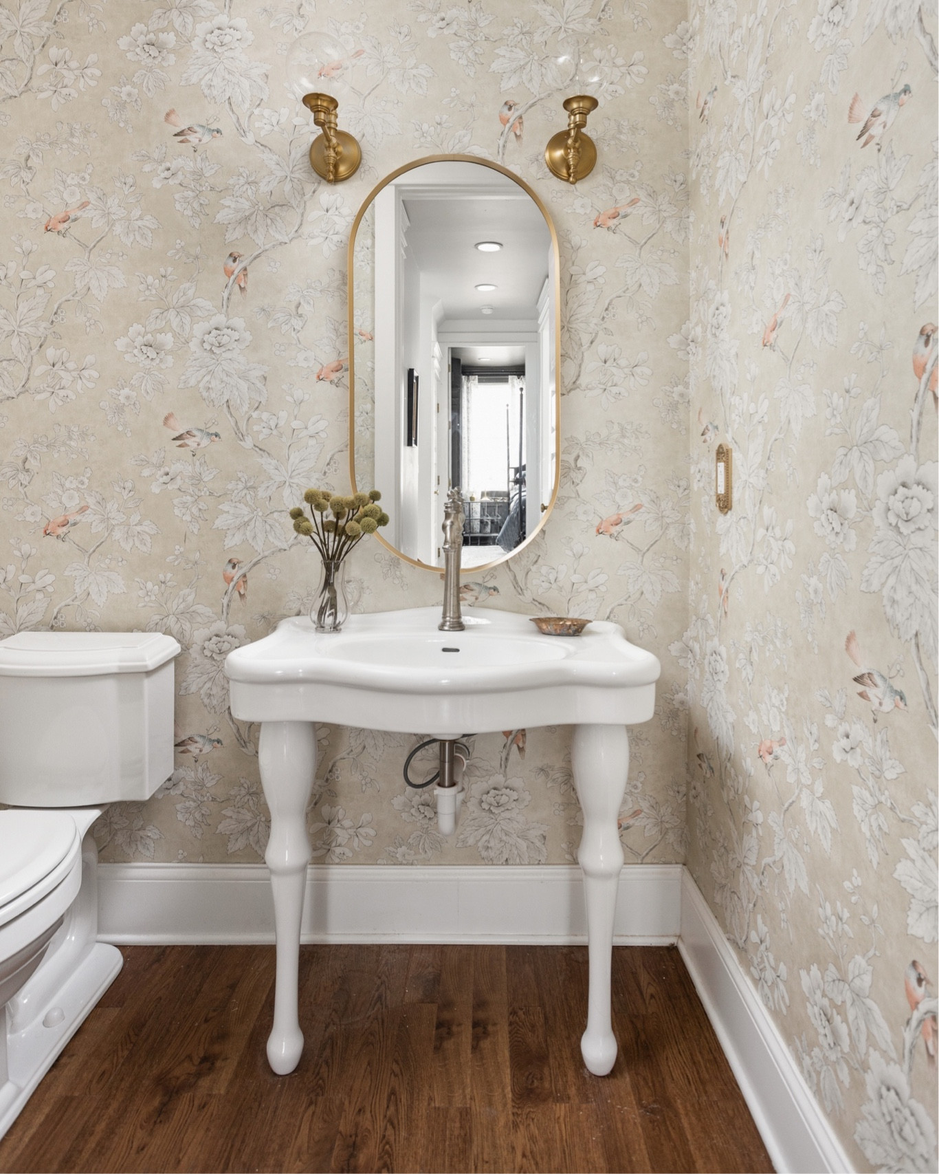 Just a little elegant half bath.

#LTKhome