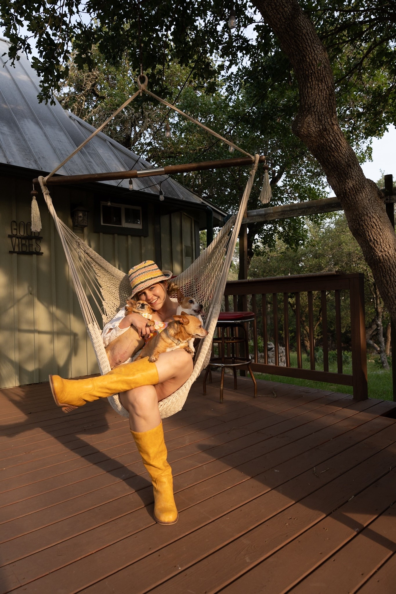 The boots of the season for less than $70!!! 

So perfect to give “fall” when you’re still wearing shorts. 🔥

Fall transitional fits, Frye boots, banana boots outfits, casual fall outfits

#LTKShoeCrush #LTKFindsUnder100 #LTKTravel