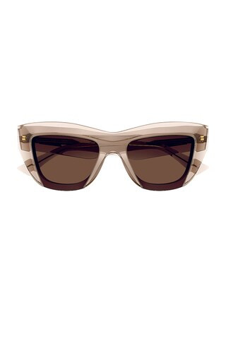 GAFAS DE SOL CAT EYE
                    
                    Bottega Veneta | Revolve Clothing (Global)