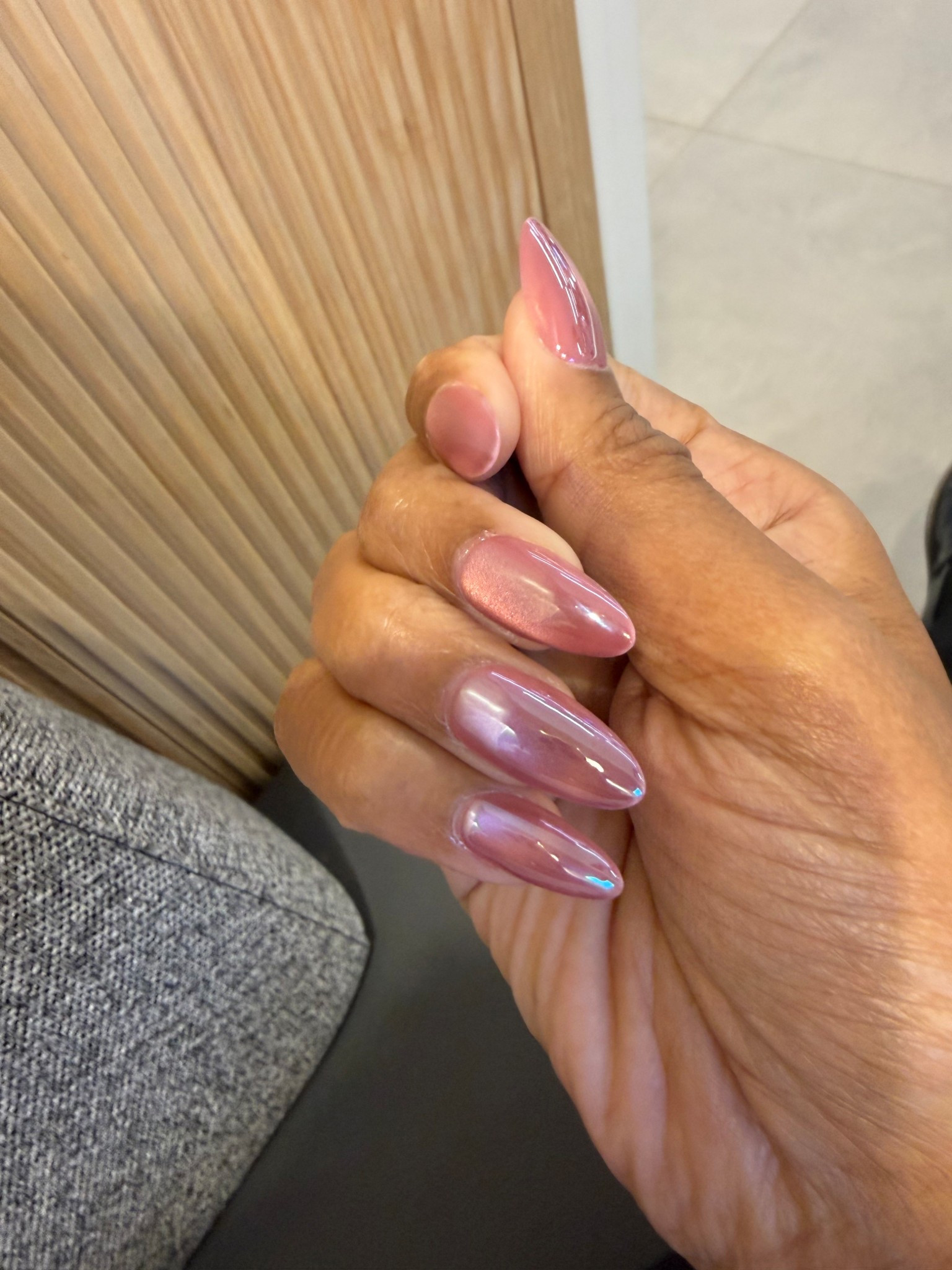 Maybe I’m becoming a press on girlieeeee💅🏽🩷⚡️

#LTKBeauty #LTKFindsUnder50 #LTKOver40