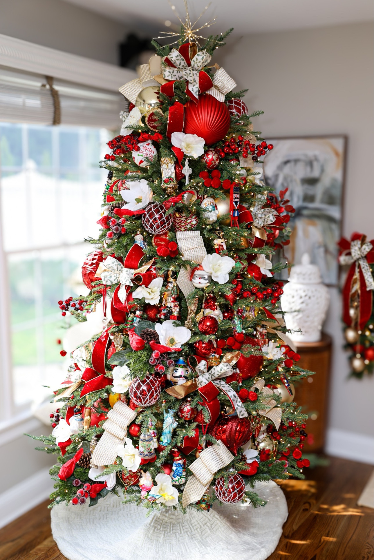 In my holiday feelings this morning! Christmas is my favorite time of year. 

Here is a look back at one of my Christmas trees from last year! 

Can’t wait to start decorating this year! How about you? 🎄🎄

#christmasdecor #holidaydecor #christmasmood #christmasinspo #christmasdecor #christmastree #homedecor #instagram #instagramreels #christmasiscoming #xmastree #xmasdecor #christmas #treedecorating #christmasdesigner

#LTKSeasonal #LTKHome #LTKHoliday