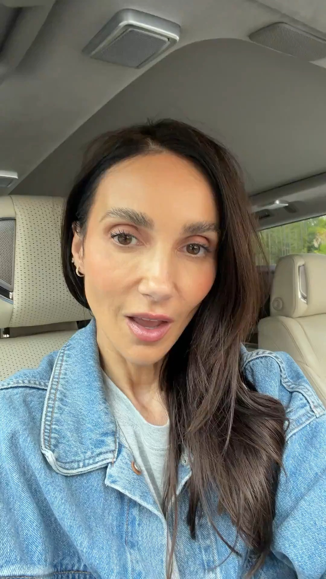 This blurring matte setting spray is so good for smoothing everything out and locking makeup in place without looking dry. It gives that soft focus finish and keeps everything looking fresh all day. And it’s on sale at Sephoraa

setting spray, matte setting spray, blurring setting spray, long lasting makeup, makeup routine, beauty favorites, sephora finds, everyday makeup, annabrstyle

#LTKOver40 #LTKBeauty #LTKSaleAlert