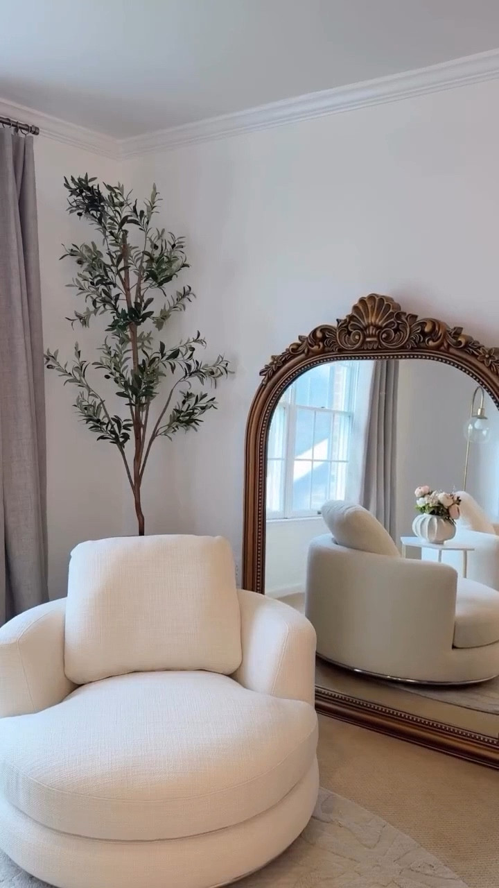 Cozy. Calm. Mine 🤎🤍

I was way too give this room a refresh  earlier this year because my bedroom is where I relax and unwind at the end of the day- I wanted neutral everything!🥹 and didn't want any extra clutter or stuff because I think the more items in the bed they tend to just create extra clutter 😆
Which is your favorite room in your house? :) 
@wayfair @amazonhome



#liketkit 
@shop.ltk
https://liketk.it/5UdRb


#liketkit #LTKHome #LTKmorningroutine #LTKSaleAlert
@shop.ltk
https://liketk.it/60t1a