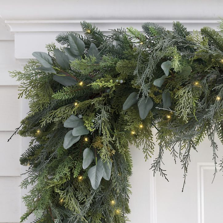 Farmhouse Christmas Cordless Garland | Grandin Road