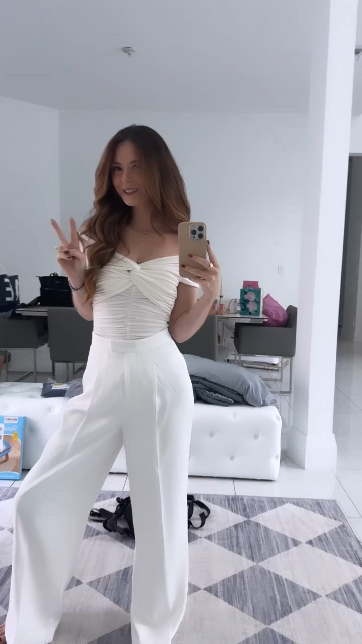 White Hot Fall 🤍🔥🍂

Ps ignore the mess… it’s my annual autumn cleaning time 🙃

#LTKHome #LTKFindsUnder50 #LTKVideo