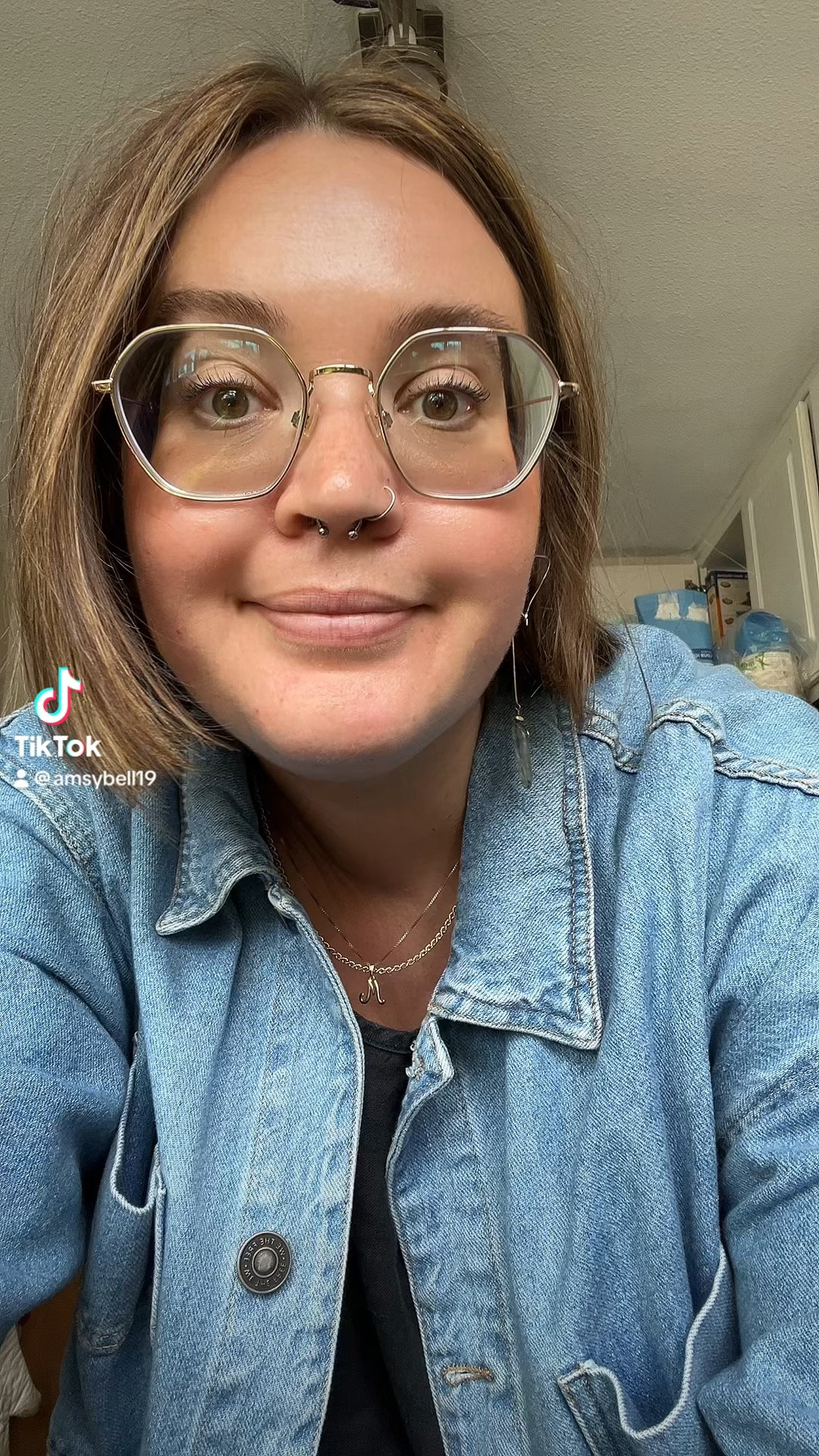 Little bit of this, little bit of that. 

#LTKFindsUnder50 #LTKPlusSize #LTKMidsize