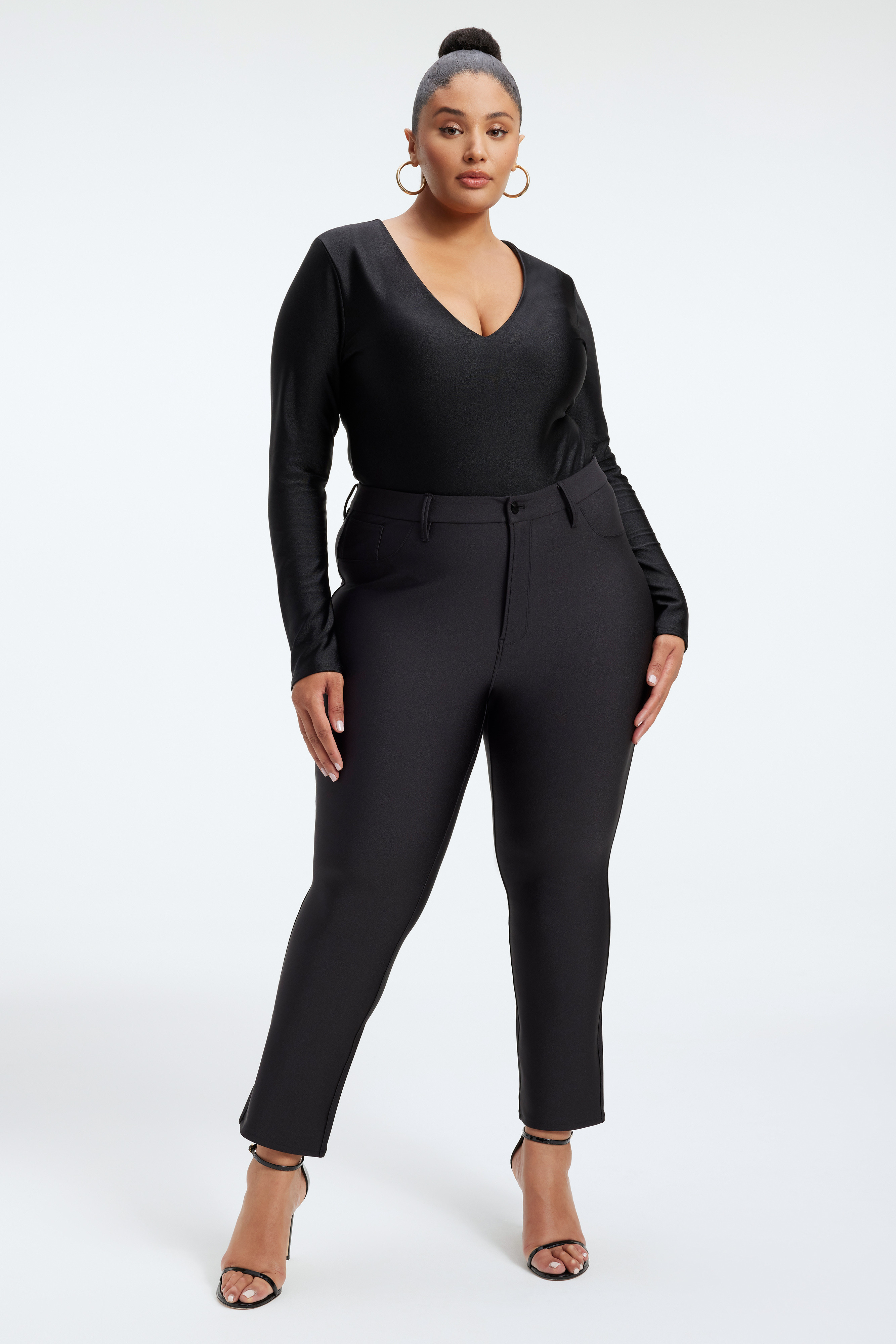 COMPRESSION SHINE V-NECK BODYSUIT | Good American