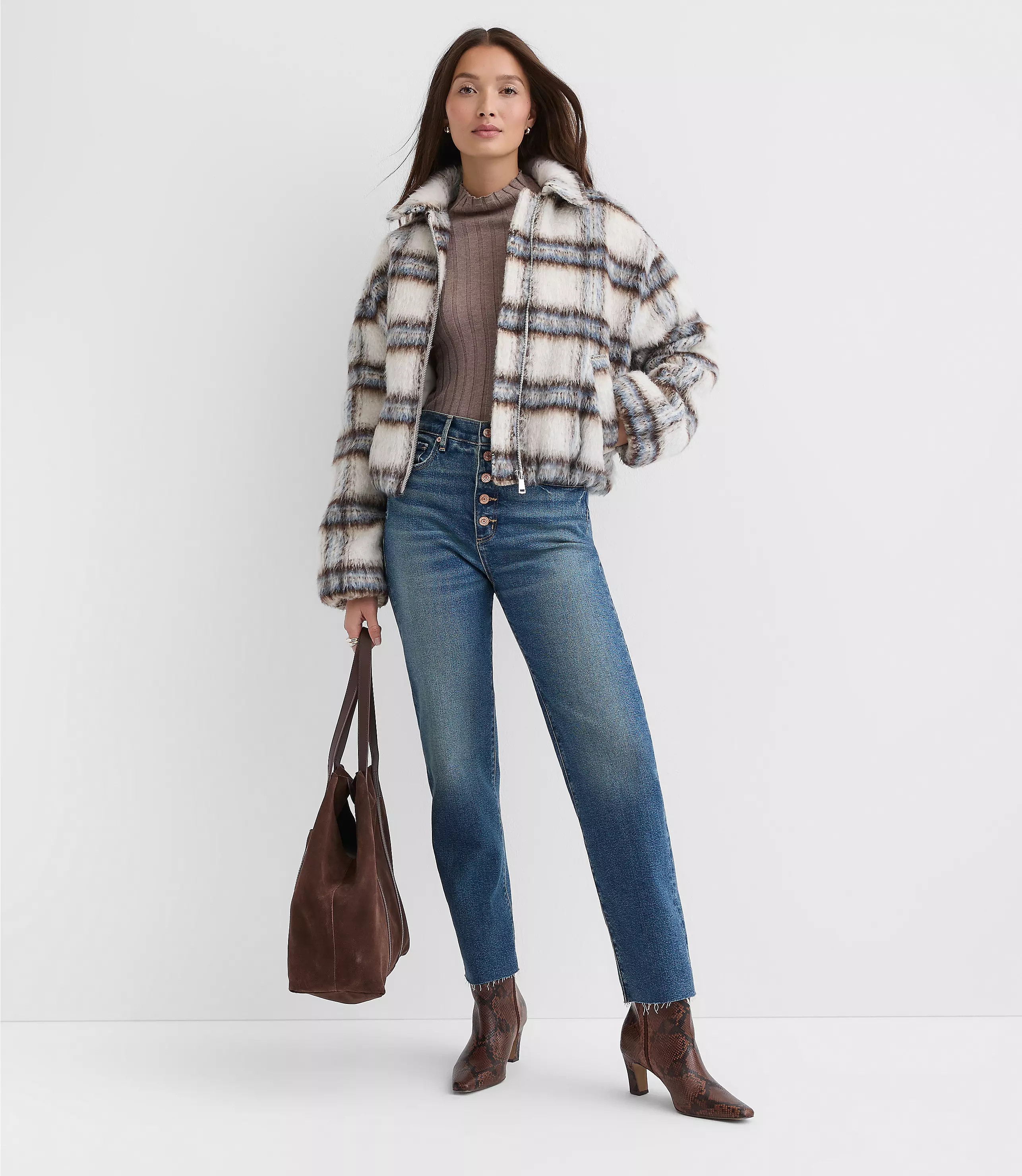 Petite Fresh Cut High Rise Straight Jeans in Authentic Vintage Mid Wash | LOFT