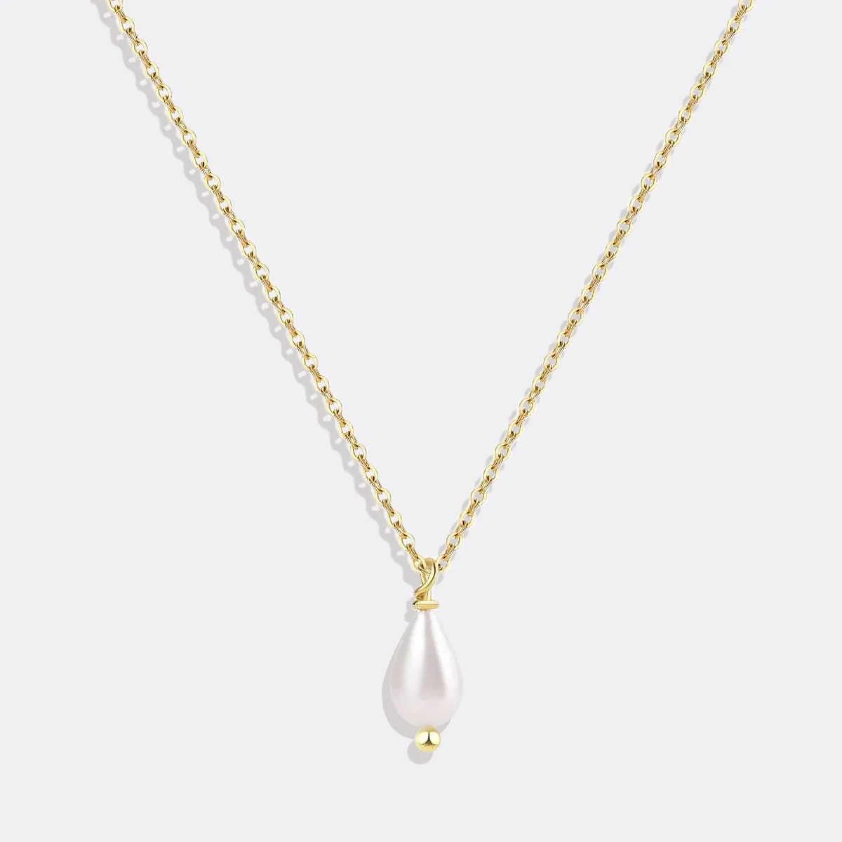 Dainty Pearl Drop Necklace | Mint & Lily