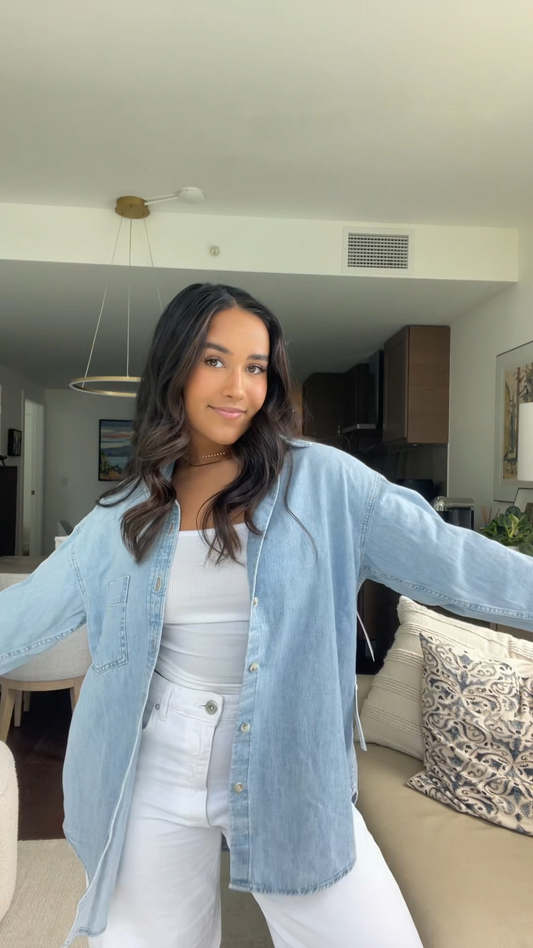 Aritzia try on 🤍 S in denim shirt, S in dress, XS in tee 

#aritzia #aritziahaul #haul #denimshirt #jeanshirt #denimshacket #denimjacked #whitejeans #baggywhitejeans #whitedenim #gingham #ginghamdress #stripedtee #stripedshirt #stripedtshirt



#LTKcanada #LTKsummer #LTKstyletip