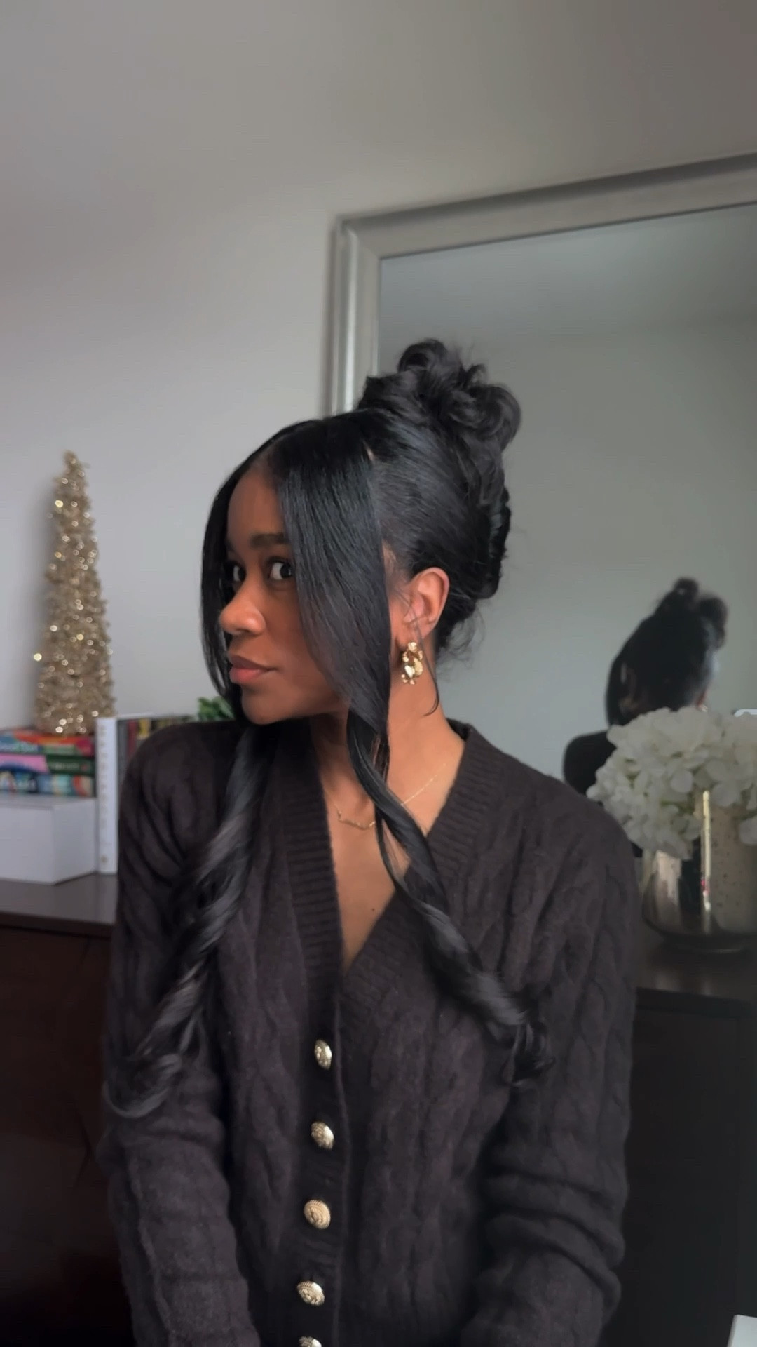 French roll on waist length hair…or is it a French twist? I keep seeing both! 

French roll, long hair styles, long hair, diy hairstyles, holiday hairstyles 

#LTKgrwm #LTKBeauty #LTKHoliday