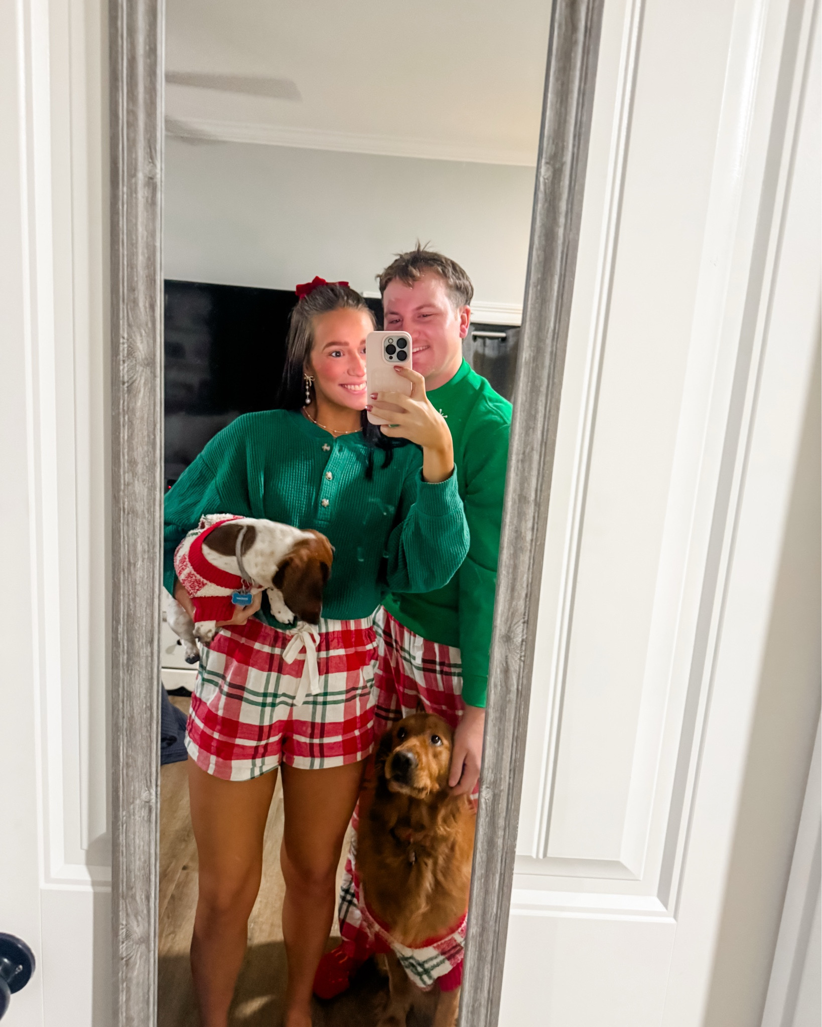 matching christmas jammies with the pups! 

#LTKootd #LTKHoliday
