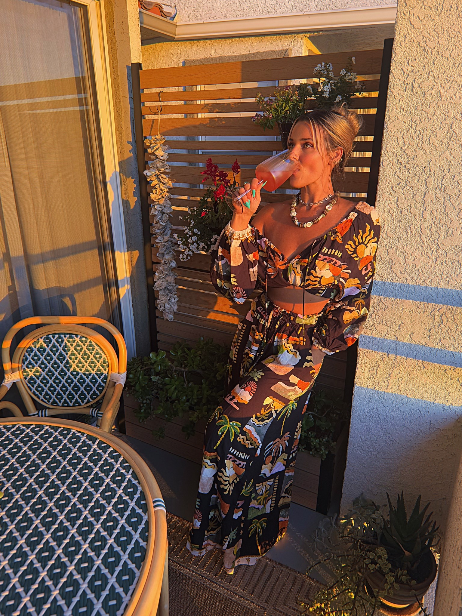 #ltkfashion #matchingfloralset #widelegpants #resortstyle #femininecoastalvibes #twopieceset #fallresortwear #effortlessluxestyle #romanticboho #gardenpartyoutfit #elevatedcasual #ltkstyle #outfitinspo #fallflorals #chicmatchingset #softfeminineenergy #vacationwardrobe #coastalcool #fashioninspo #shopmylinks

#LTKFindsUnder50 #LTKFindsUnder100 #LTKSeasonal