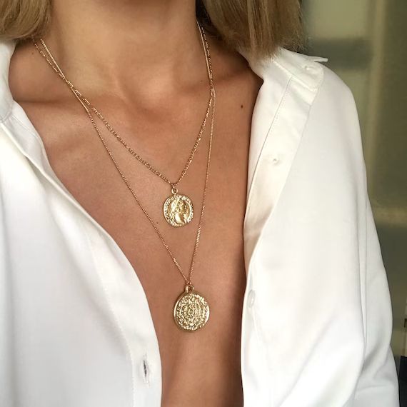 Delicate disk 14k gold necklace dainty gold coin pendant | Etsy | Etsy (US)