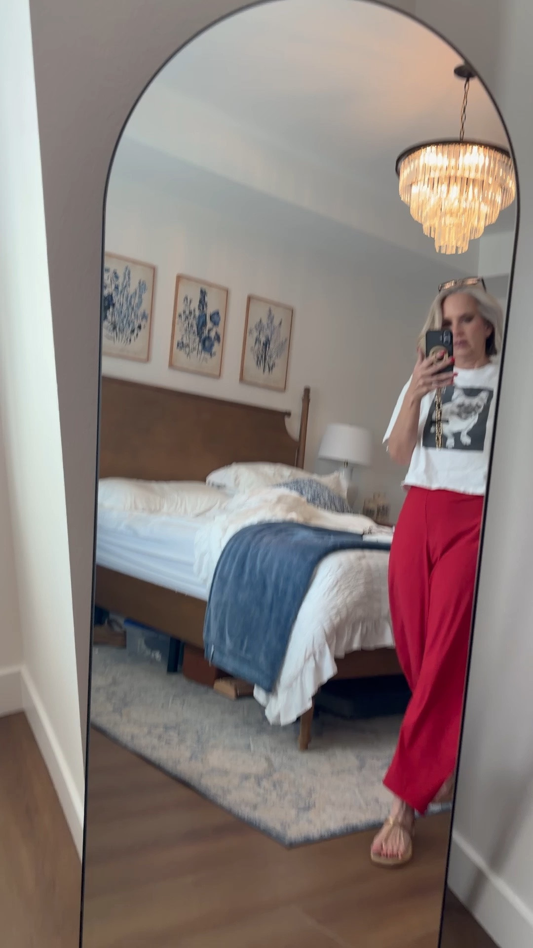 What I wore today❤️


Over 50, midlife style, lookalike pants, balloon pants, crocs sandals, Walmart, graphic tee, summer style, Amazon

#LTKootd #LTKOver40 #LTKSaleAlert
