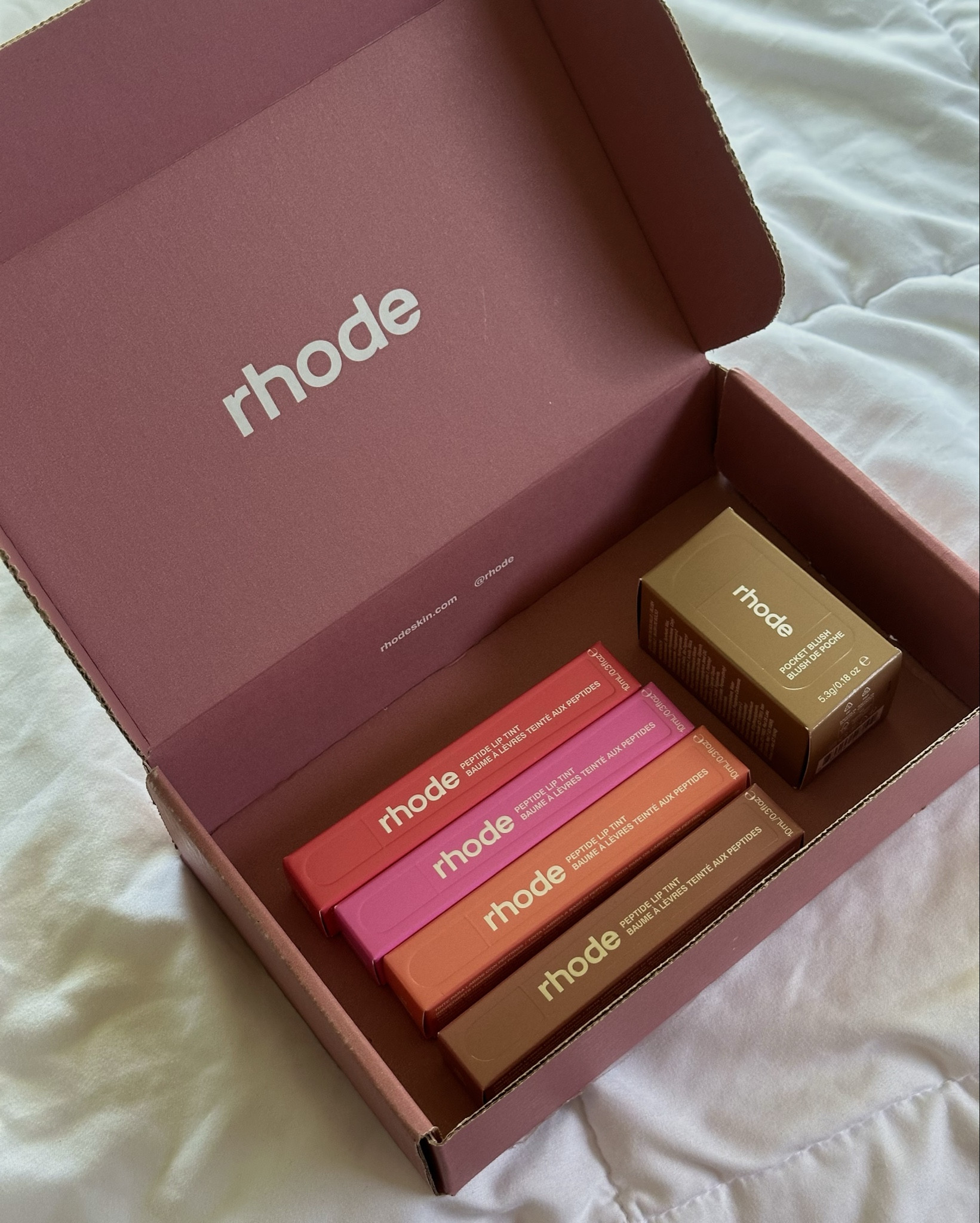Happy Mail! ⭐️🌈🩷💌🤳🏼 LOVE Rhode!

#LTKSeasonal #LTKBeauty #LTKStyleTip