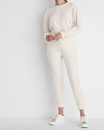 Velour Crew Neck Sweatshirt + Jogger Set | Express