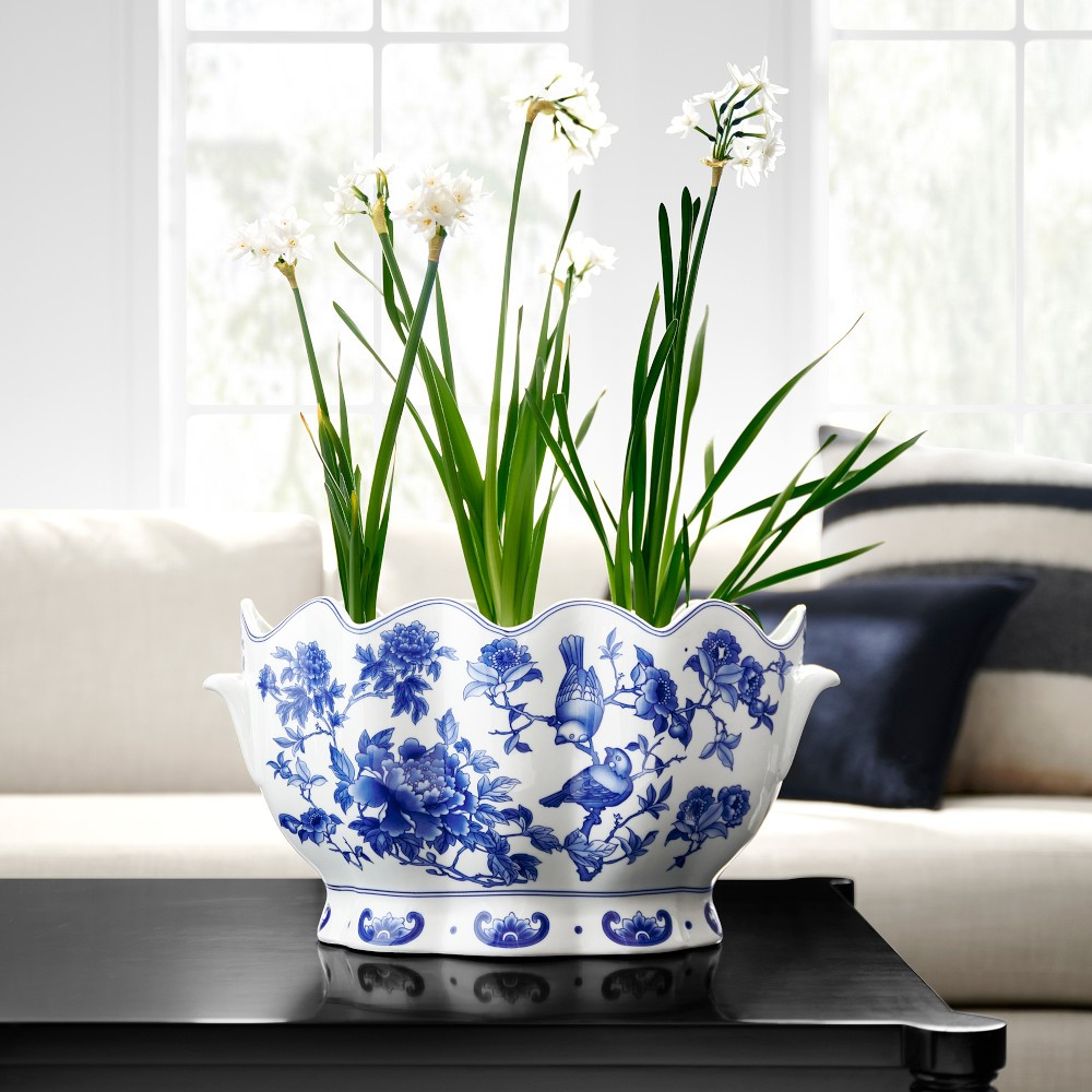 Chinoiserie Scallop Vessel | Williams-Sonoma