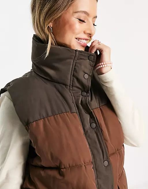 Pull&Bear reversible padded vest in chocolate mix | ASOS (Global)