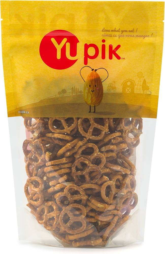 Yupik Pretzel (Mini-Qs), Salted Crunchy Snack, 0.45Kg | Amazon (CA)