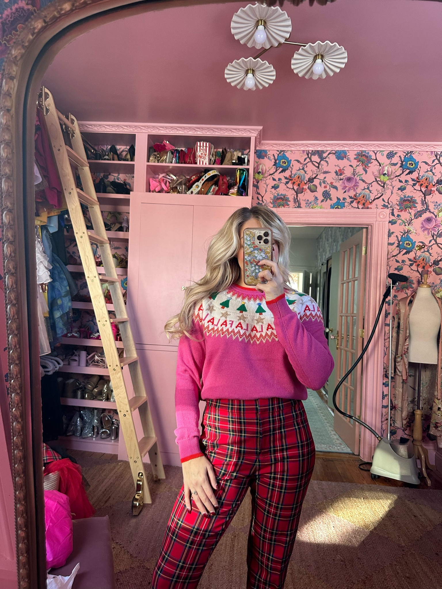 Boden fair isle sweater red plaid pants 

#LTKGiftGuide #LTKSeasonal #LTKHoliday