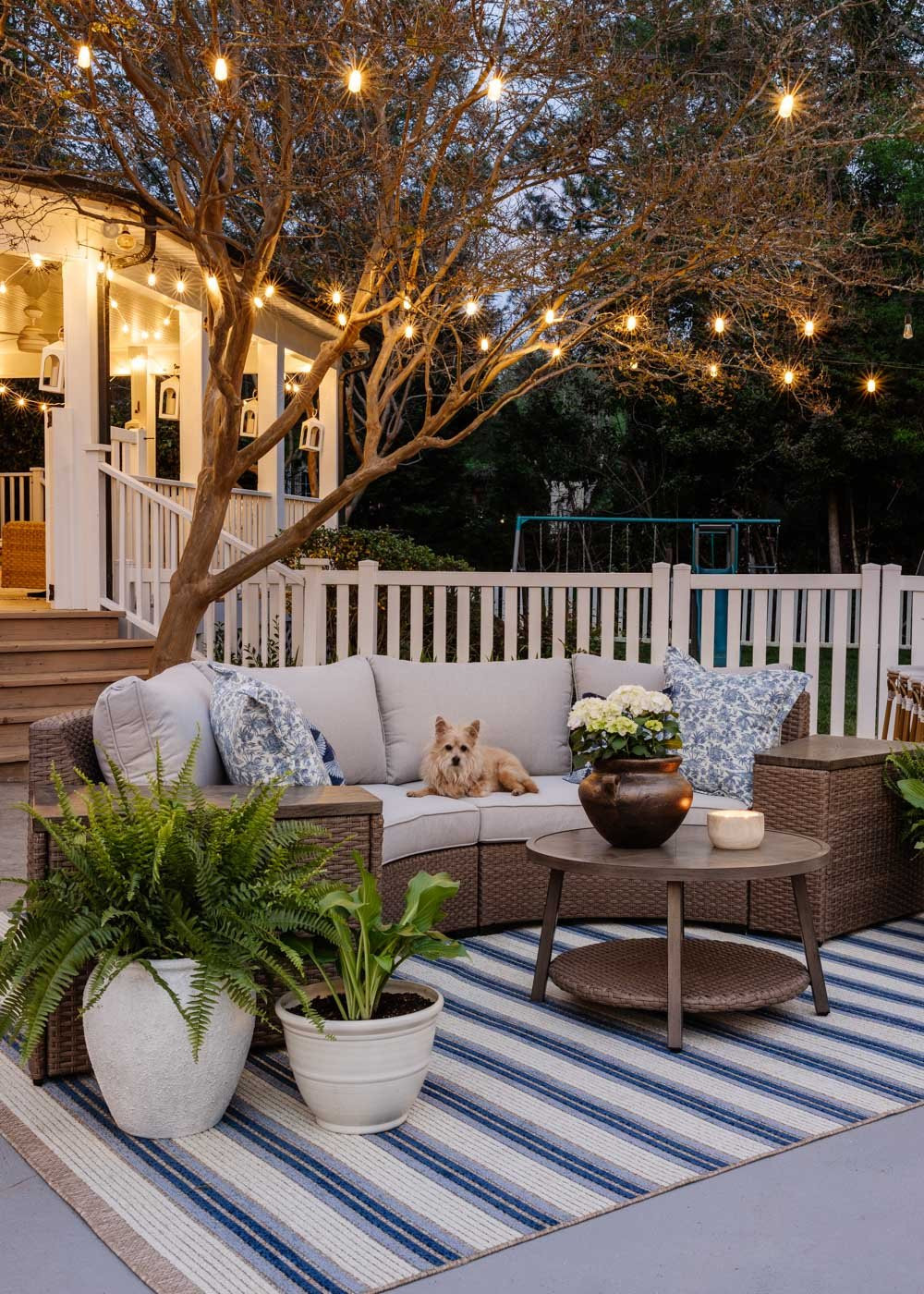 

#OutdoorFurniture #OutdoorSofa #BackyardDecor #PatioFurniture ￼￼

#LTKSeasonal #LTKHome