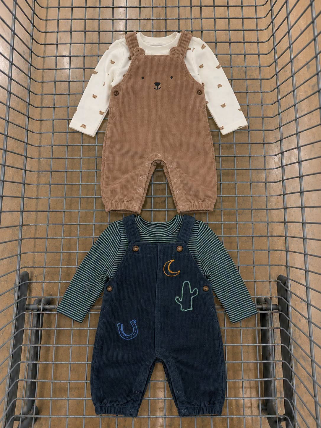 NEW! Two adorable new overall sets for baby boys this fall 🤎💙 Perfect for those cooler fall days!

#BabyBoyFashion #Overalls #FallBabyOutfits #BabyStyle #LittleBoyFashion #CorduroyOveralls #BabyClothes #FallFinds 

 #LTKmomlife #LTKBaby #LTKKids