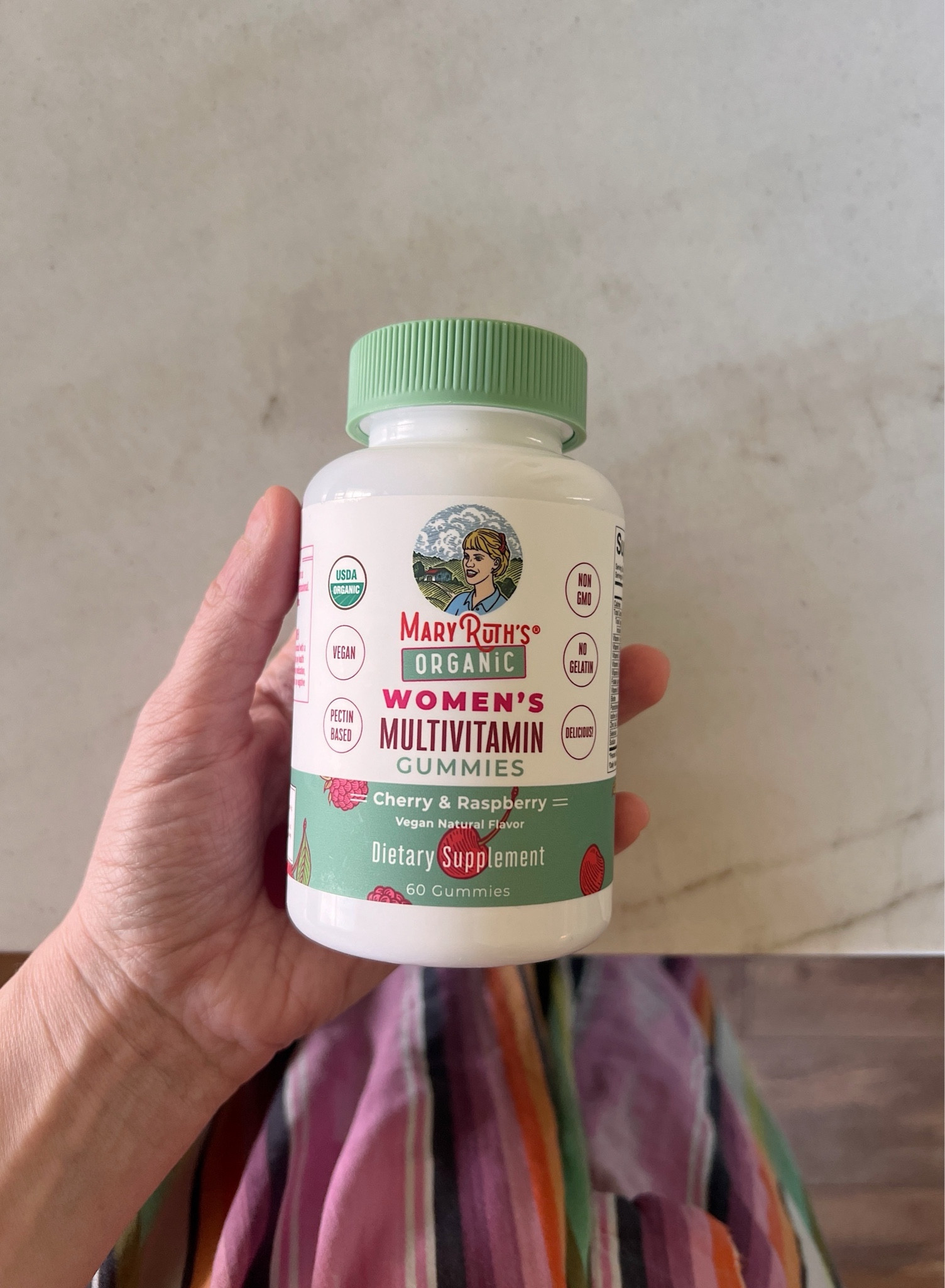 MaryRuth’s Multivitamins ❤️
These are so good I could eat them all. NOW. And they’re shaped like little hearts! So perfect.



#LTKfitness #LTKfindsunder100