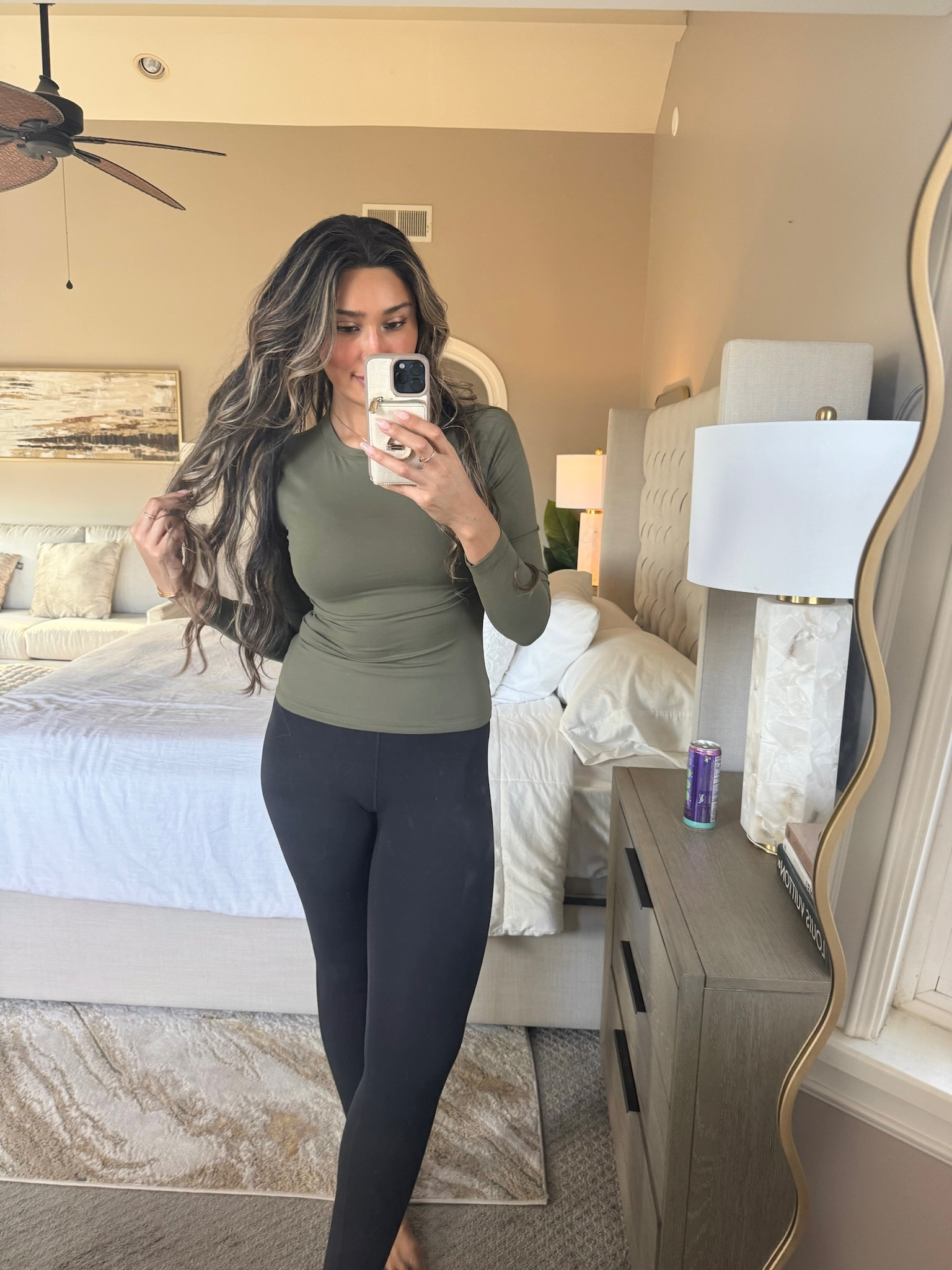 Can never go wrong with good basics! 


#LTKFindsUnder50 #LTKStyleTip #LTKFindsUnder100