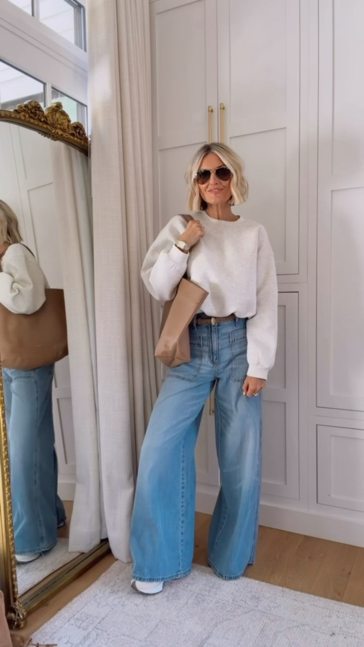 These jeans feel like sweatpants! They’re so comfortable! Heres one way you could style them more casually! Currently on sale! Wearing S/2!

Loverly Grey, Old Navy, Target, Labor Day sales, sweatpants jeans, wide leg jeans, fall outfit inspo

#LTKSeasonal #LTKSaleAlert