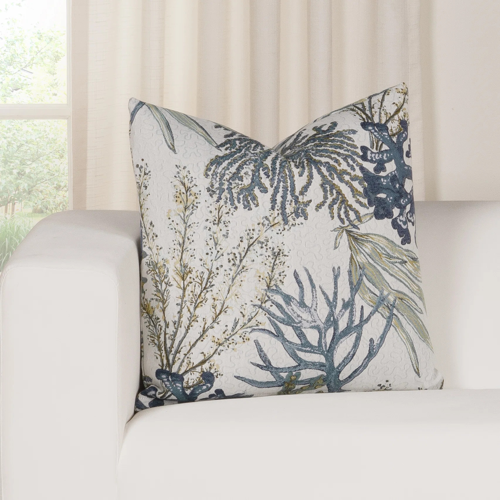 Siscovers Underwater Paradise Coastal Throw Pillow | Wayfair | Wayfair North America