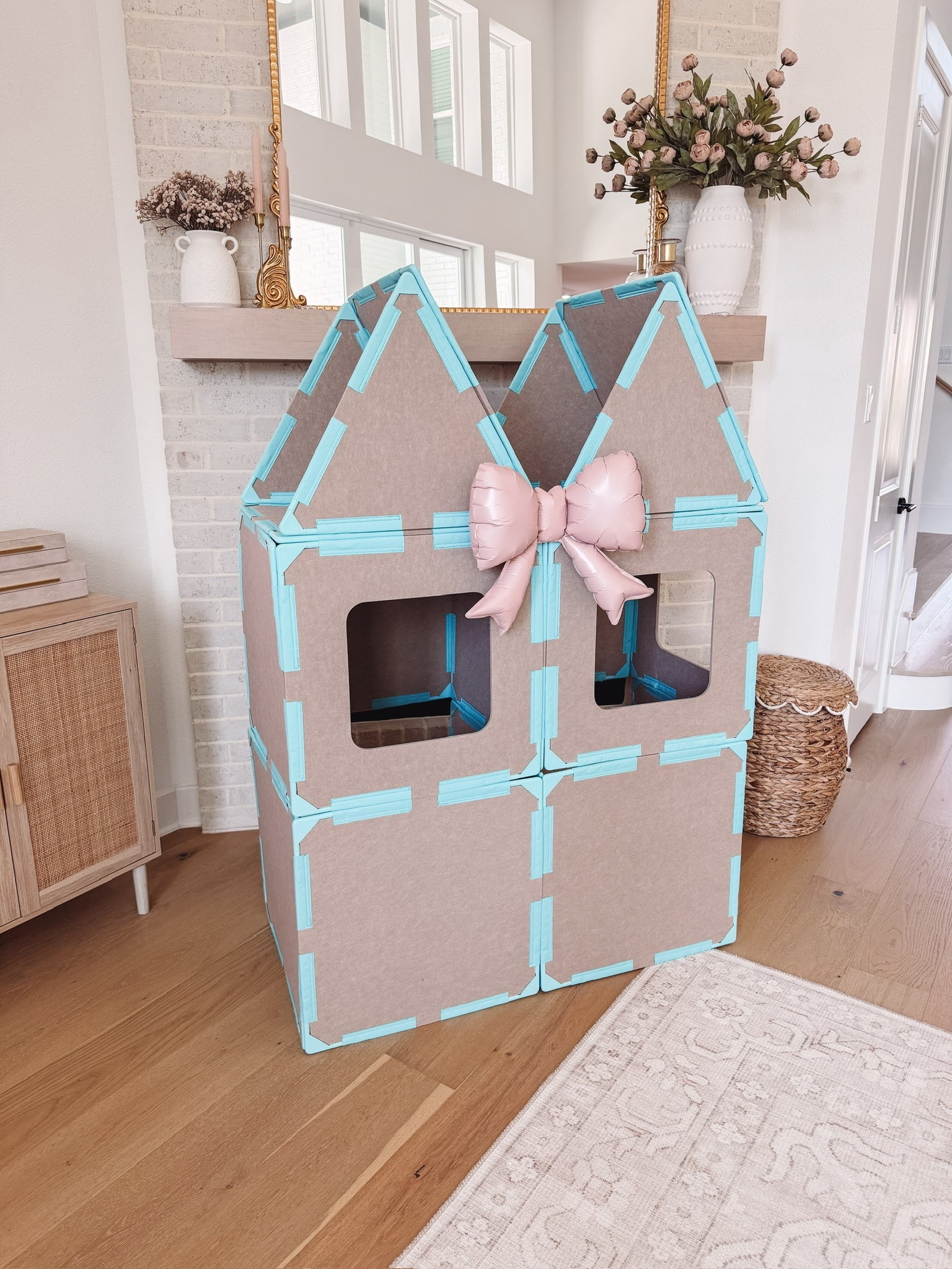 The cutest magnetic play house! So many endless options to switch up the design 🤩😮

Birthday gift ideas inspo inspiration girls kids family Amazon finds

#LTKmomlife #LTKKids #LTKdayinmylife