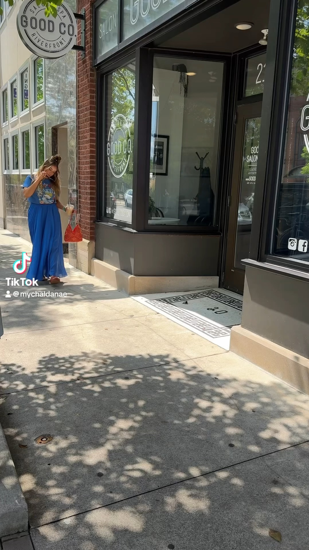 Maxi skirt outfit! The blue graphic tee was an old one and i couldn’t find anything so I linked similars that i would also style with this skirt 🤍

#LTKFallSale #LTKFindsUnder50 #LTKNYFW