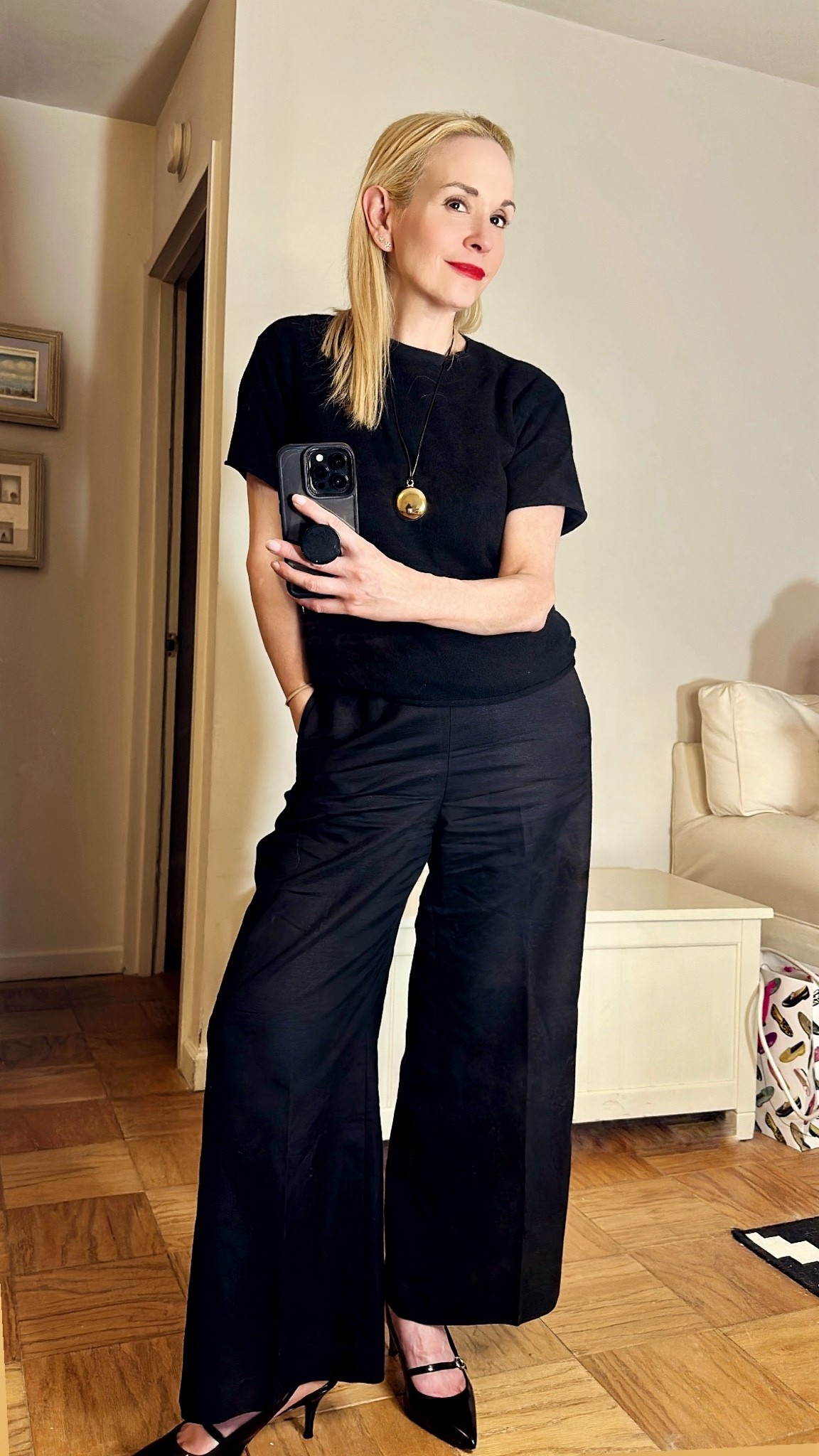 Linen pants are on sale. I’m
Wearing a petite medium. I wear a Cashmere relaxed almost daily and added my new compact mirror pendant. Love that you can put on lipstick or check your teeth without digging in your bag.